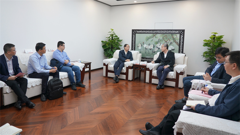 4、王樹新與四川大學(xué)校長汪勁松座談交流.jpg