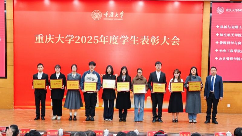 圖10 寢室_副本.jpg